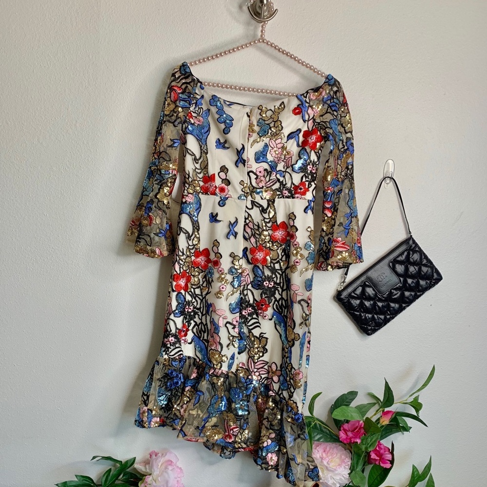 ALEXIA ADMOR - NEW Sequin Embroidered Dress - Picture 3 of 4